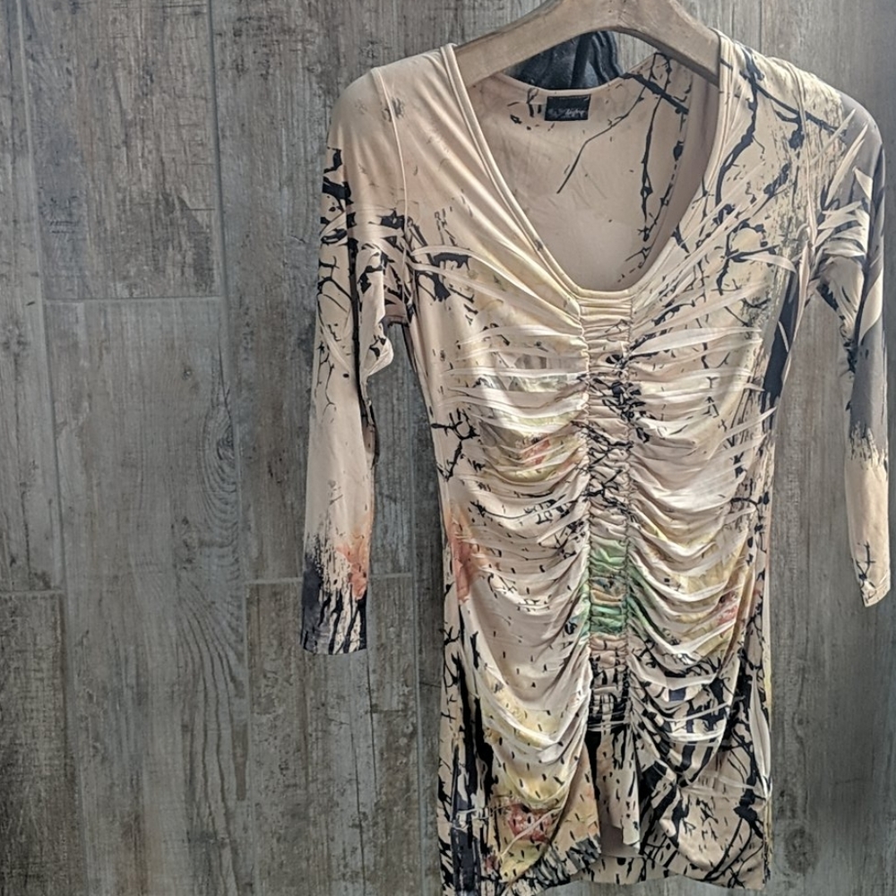 Patterned blouse